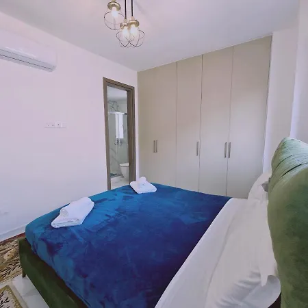 Apartment Infinity *